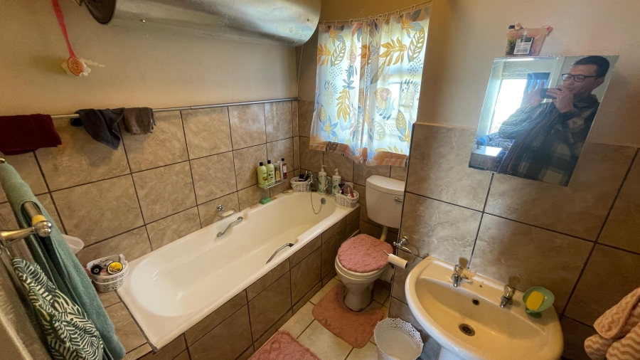 1 Bedroom Property for Sale in Baillie Park North West